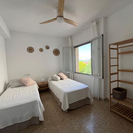 Moderno Apartamento Vacacional Deltebre Bagian luar foto