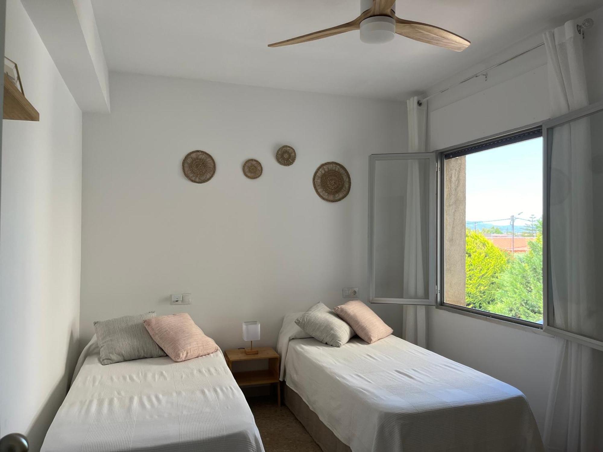Moderno Apartamento Vacacional Deltebre Bagian luar foto